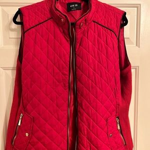 Active USA red vest